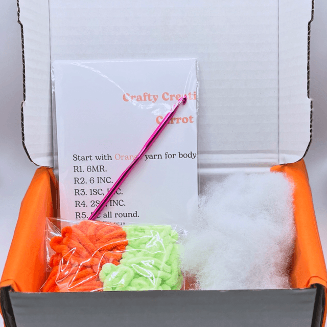 Carrot Crochet Kit